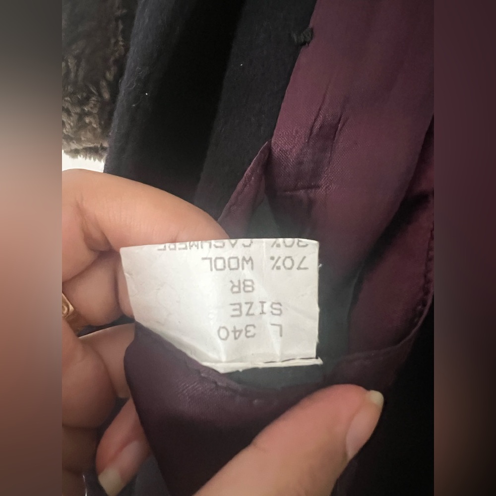 Burberry Elegant Black Coat with Brown Accents faux fur USA medium - Picture 6 of 10